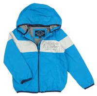 Azurovo-bílá šusťáková podzimní bunda s písmenky a číslem a kapucí C&A