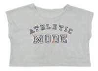 Bílé perforované sportovní crop tričko s nápisem