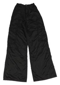 Černé saténové cargo široké kalhoty H&M