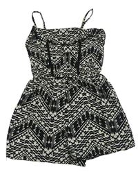 Černo-bílý vzorovaný kraťasový overal PRIMARK
