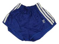 Safírovo-bílé šusťákové sportovní kraťasy Adidas