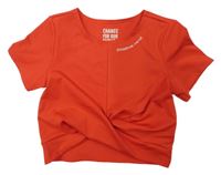 Červené sportovní crop tričko s nápisem