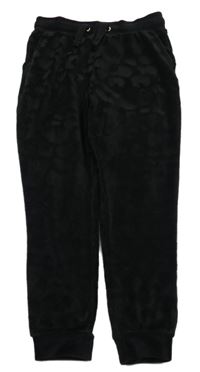 Černé plyšové puntíkaté tepláky F&F