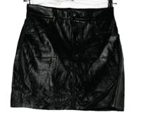 Dámská černá latexová minisukně Pull&Bear 