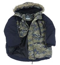 Army-čená prošívaná šusťáková zimní bunda s kapucí s kožešinou George