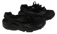 Černé koženkovo/neoprenovo/textilní boty Nike vel. 38,5