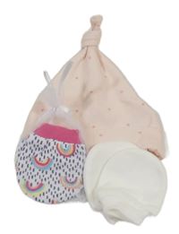 3set - Světlerůžová čepice + bílé rukavice + vzorované rukavice 