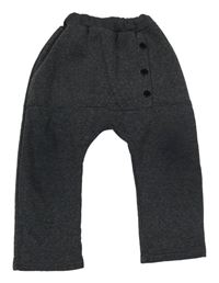 Tmavošedé capri tepláky s knoflíčky Gegebo