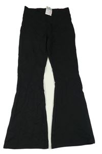 Nové - černé flare teplákové kalhoty PRIMARK