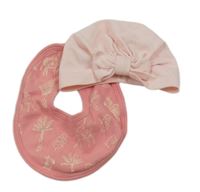 2set - Růžová bavlněná čepice s mašlí + lososový slinták se zvířaty a listy