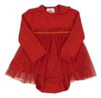 Červené body s červenou tylovou sukní so cute