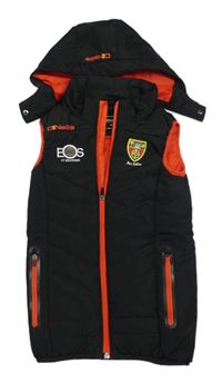 Černá šusťáková zateplená vesta s nášivkou a kapucí O'Neills