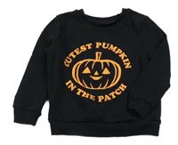 Černá mikina s dýní a nápisem George