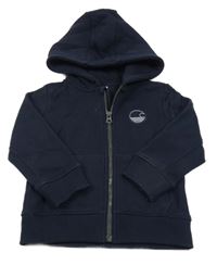 Tmavomodrá propínací teplá mikina s nášivkou a kapucí SOULCAL&CO