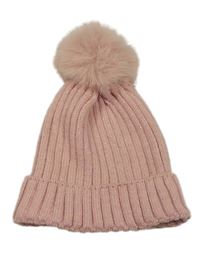 Růžová žebrovaná čepice s bambulí Primark