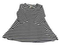 Černo-bílé pruhované cargo šaty