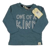 Nové - tmavomodré triko s nápisem 