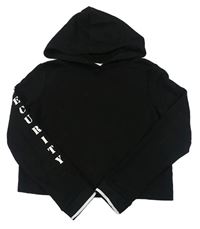Černá crop mikina s nápisem na rukávu a kapucí H&M