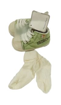 Nové - zelené plátěné capáčky + smetanové ponožky 