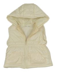 Smetanová prošívaná šusťáková zateplená vesta s kapucí SHEIN