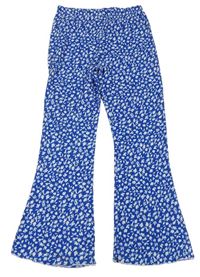 Cobaltově modro-bílé kytičkované vzorované flare kalhoty Matalan