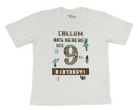 Bílé tričko s Minecraft a číslem 