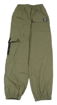 Khaki cuff kalhoty s nášivkou a kapsou SHEIN