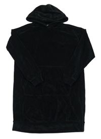 Černé plyšové šaty s kapucí