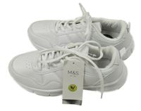 Nové - Bílé koženkové tenisky M&S vel. 34,5