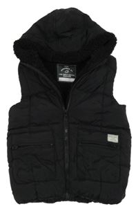 Černá šusťáková zateplená vesta s kapucí George