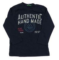 Tmavomodré triko s nápisem Benetton
