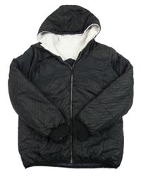 Černá šusťáková zimní oboustranná bunda s písmeny a kapucí C&A