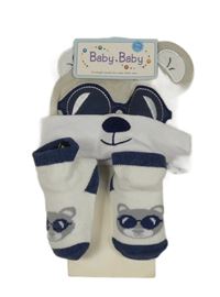 Nové - 2Set - Světlešedo/bílá čepice - medvídek + bílo/tmavomodré ponožky Baby Baby