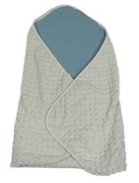 Bílá minky oboustranná zavinovačka do autosedačky Primark