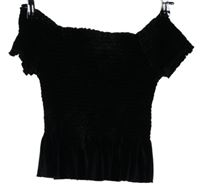 Dámská černá sametová žabičková halenka River Island