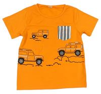 Neonově oranžové sportovní tričko s auty a kapsou Shein