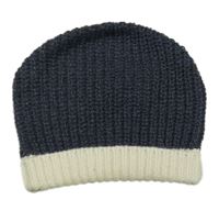 Tmavomodro-smetanová pletená čepice George