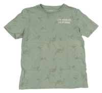 Zelené tričko s nápisem C&A