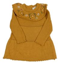 Hořčicové pletené šaty s límcem s 3D květy 