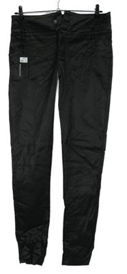 Nové - Dámské černé koženkové skinny kalhoty 