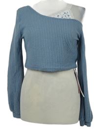 Dámské světlemodré crop úpletové triko s krajkovým ramínkem Romwe 