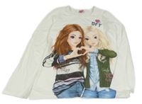 Bílé triko s dívkami