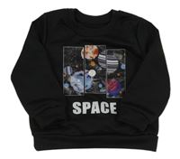Černá sportovní mikina s planetami a nápisem SHEIN