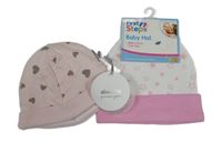 Nové - 2x bavlněná čepice - světlerůžová se srdíčky + bílá s hvězdami