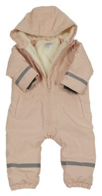 Světlerůžová šusťáková zimní kombinéza s kapucí F&F