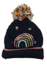 Tmavomodro-barevná čepice s duhou a bambulí 