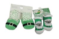 Nové - 2set - Zeleno-bílé sametové capáčky + ponožky s ovečkami