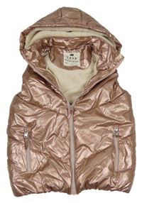 Růžová šusťáková zateplená vesta s kapucí F&F