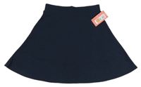 Nové - tmavomodrá tepláková sukně s všitými kraťasy M&S