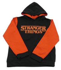 Černo-červená mikina s nápisy - Stranger Things a kapucí